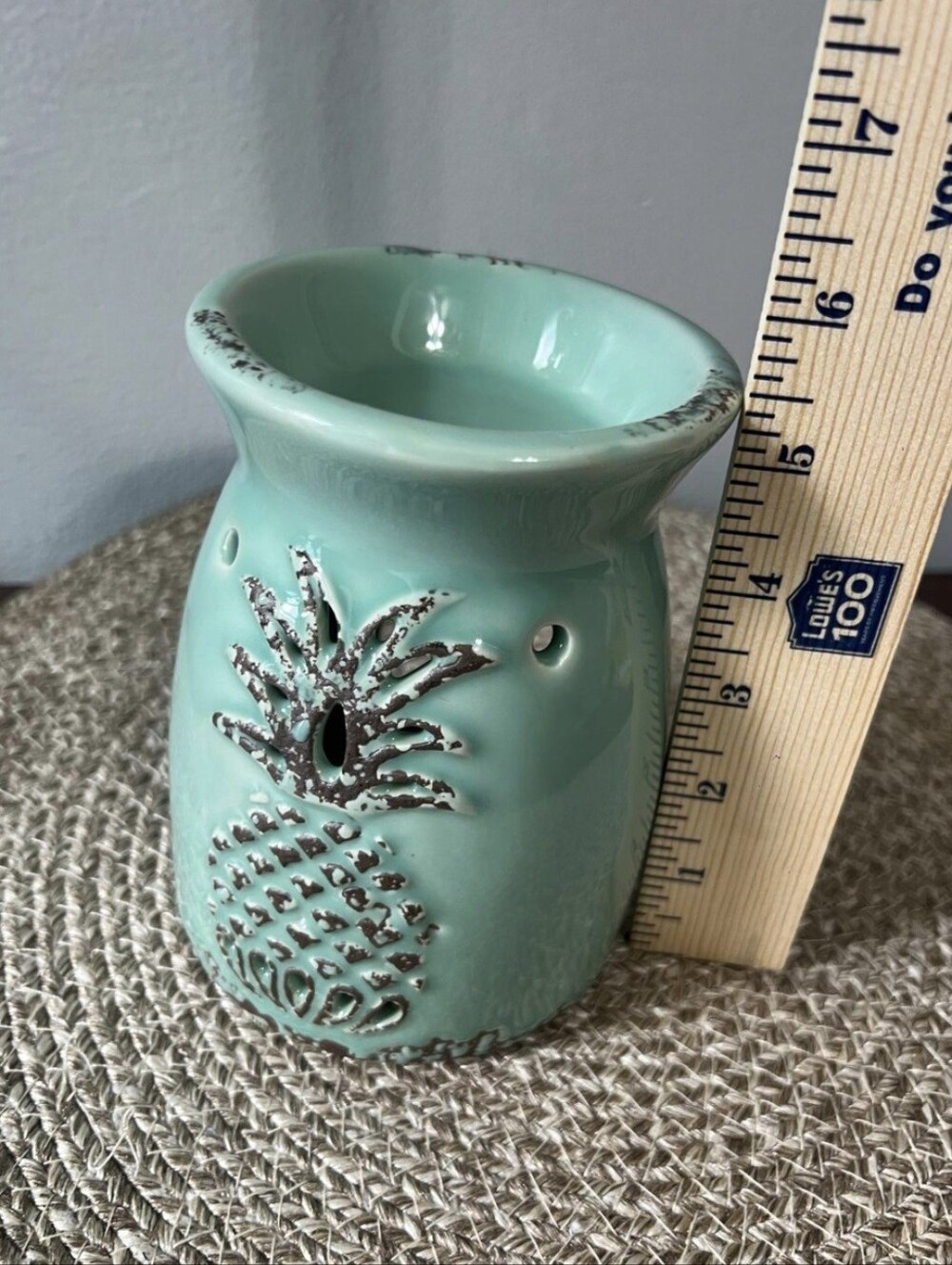 Vintage Green Mint Pineapple Ceramic Aromatherapy Diffuser Burner - Picture 4 of 10